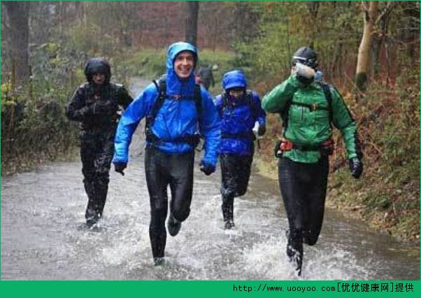 登山時下暴雨怎么辦？登山時如何預防危險？(2)