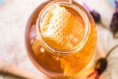 蜂蜜的主要營養有哪些？蜂蜜有哪些食療價值？[圖]
