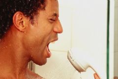 運動后洗冷水澡好嗎？運動后洗熱水還是冷水？[圖]