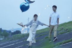 15歲中學生早戀受阻將親媽踹倒，孩子早戀該怎么引導？[多圖]