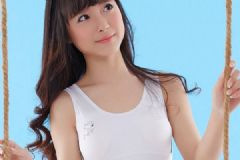14歲女孩是胸部竟是這樣的！正常14歲女生奶頭是怎樣的？[多圖]