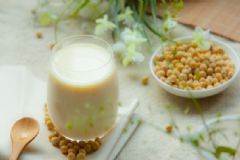 隔夜豆奶能喝嗎？豆奶放久了能喝嗎？[多圖]