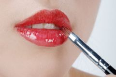 涂口紅用的刷子叫什么？涂口紅用的刷子是啥？[多圖]