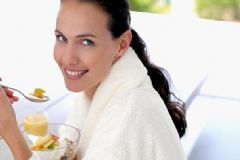 女性患有乳腺增生怎么辦？患有乳腺增生吃什么好？[圖]
