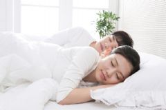 最佳睡覺姿勢是什么樣的？正確的睡覺姿勢都有哪些？[圖]