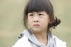 小孩牙齒沒掉又長出新牙怎么辦？小孩乳牙沒掉就長出新牙怎么辦？[圖]