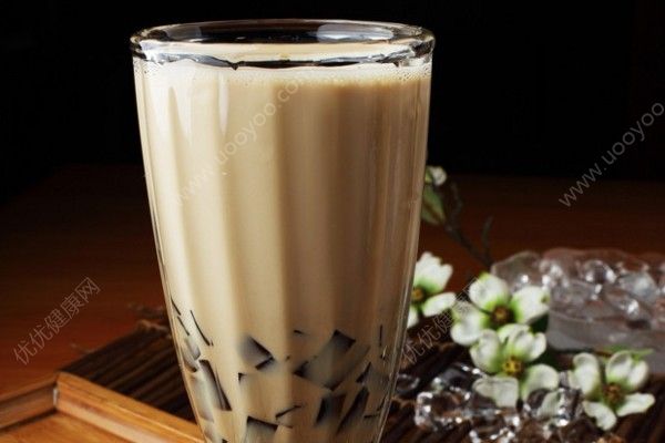 奶茶和咖啡哪個(gè)熱量高？奶茶和咖啡的熱量哪個(gè)比較高？(1)