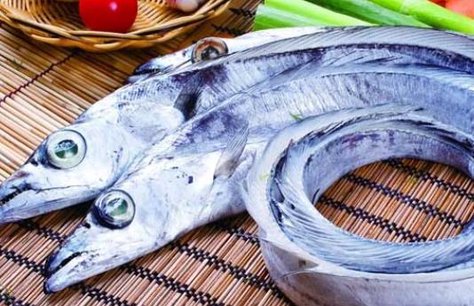怎么挑選帶魚？帶魚眼睛是綠色的可以吃嗎