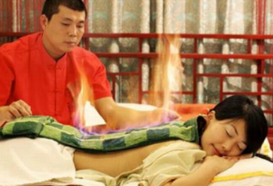 火療對身體有哪些傷害 加重內熱上火2個月一兩次