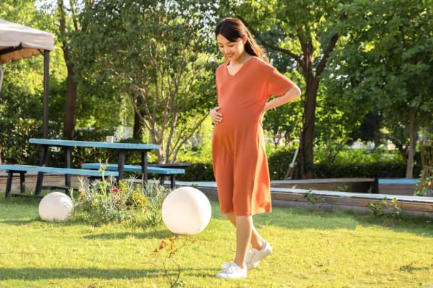 孕婦可以戴隱形眼鏡嗎？孕婦自制面膜有哪些？